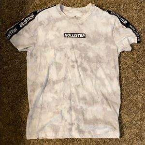 Hollister tshirt
